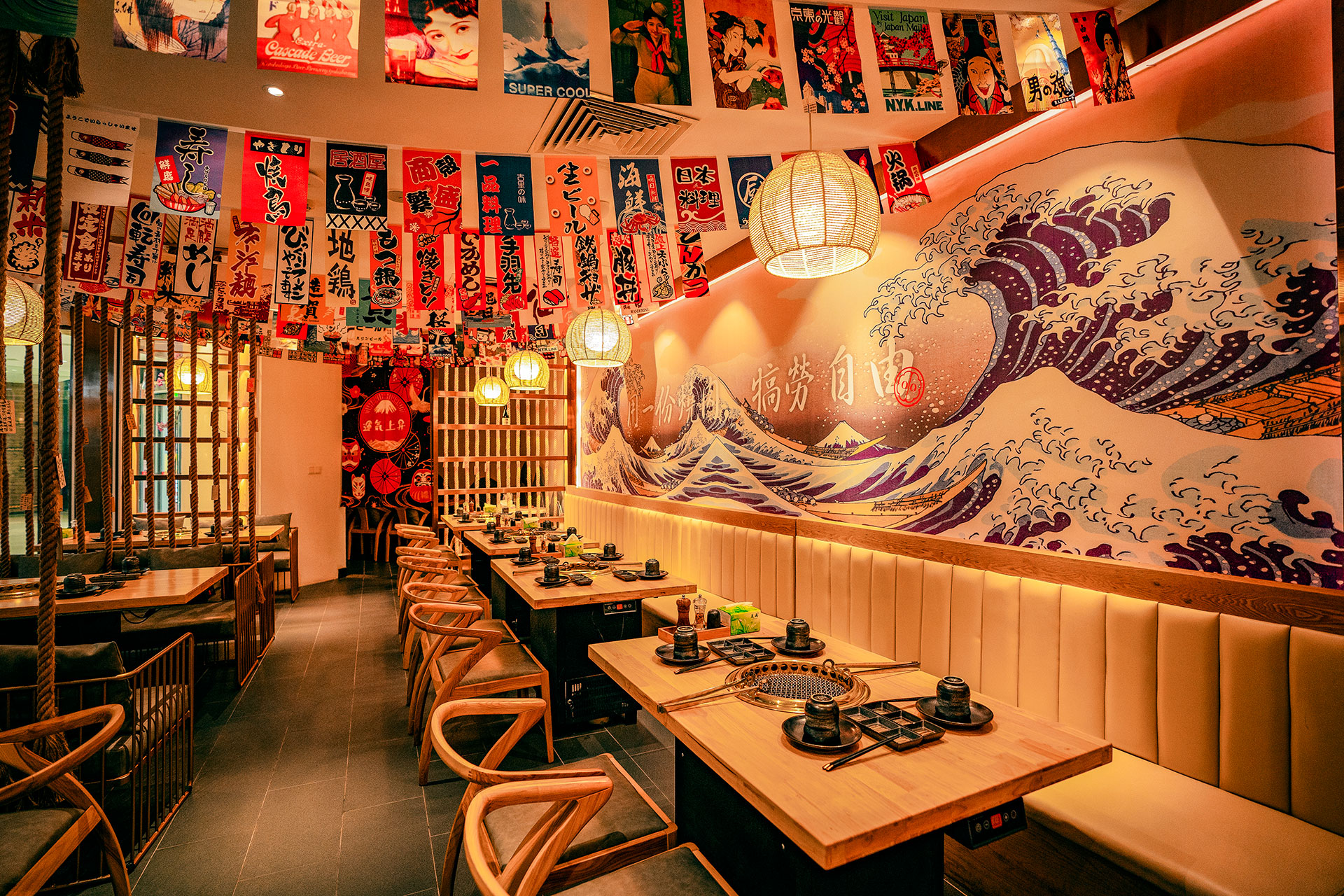 荔浦深圳餐饮空间设计如何才能与众不同？